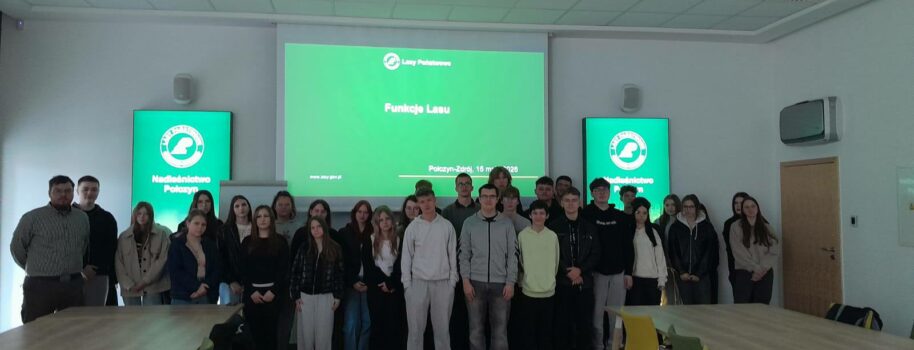 Udział w prelekcji o roli i funkcjach lasów zorganizowanej przez Nadleśnictwo Połczyn